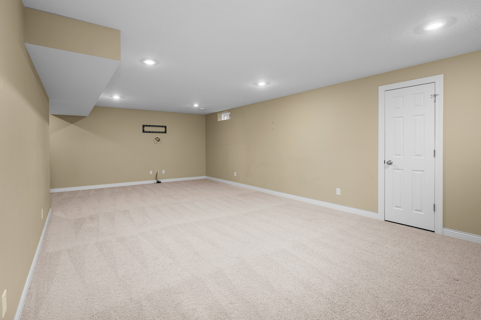 3179 Meridith Way Bettendorf, IA 52722 - Photo 27 of 36