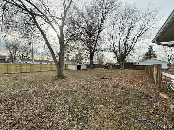 $176,750 | 710 Field Street, Altamont, IL 62411