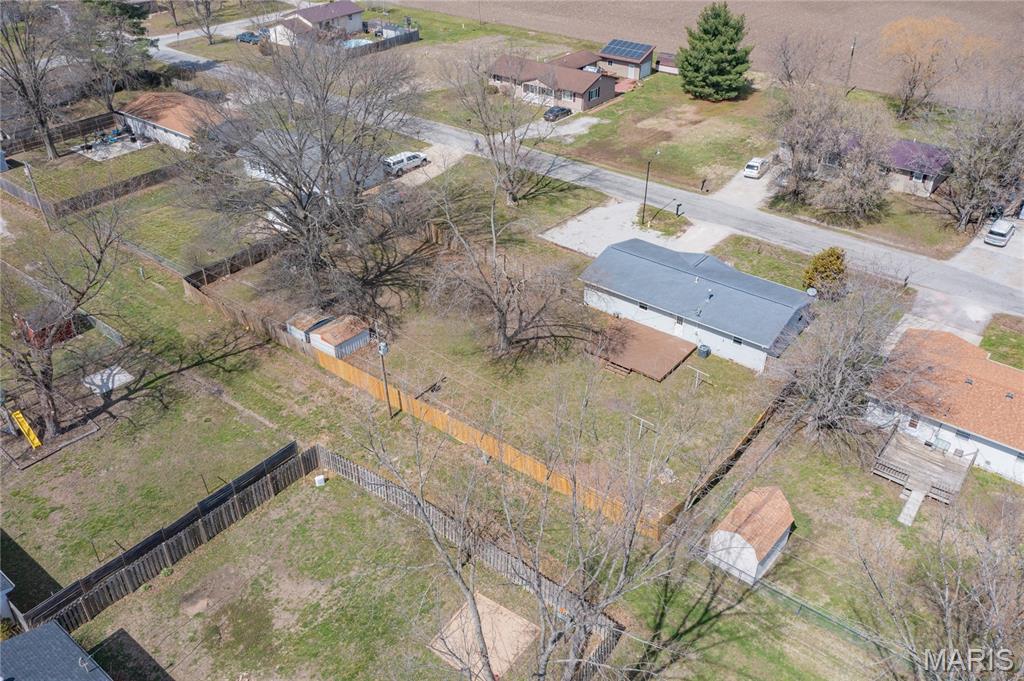 710 Field Street Altamont, IL 62411 - Photo 2 of 14