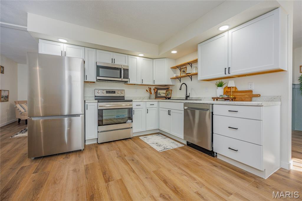 710 Field Street Altamont, IL 62411 - Photo 3 of 14