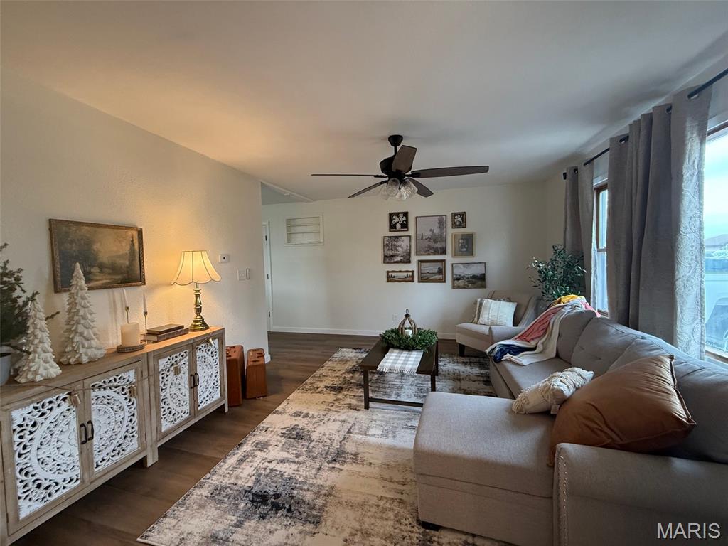 710 Field Street Altamont, IL 62411 - Photo 7 of 13