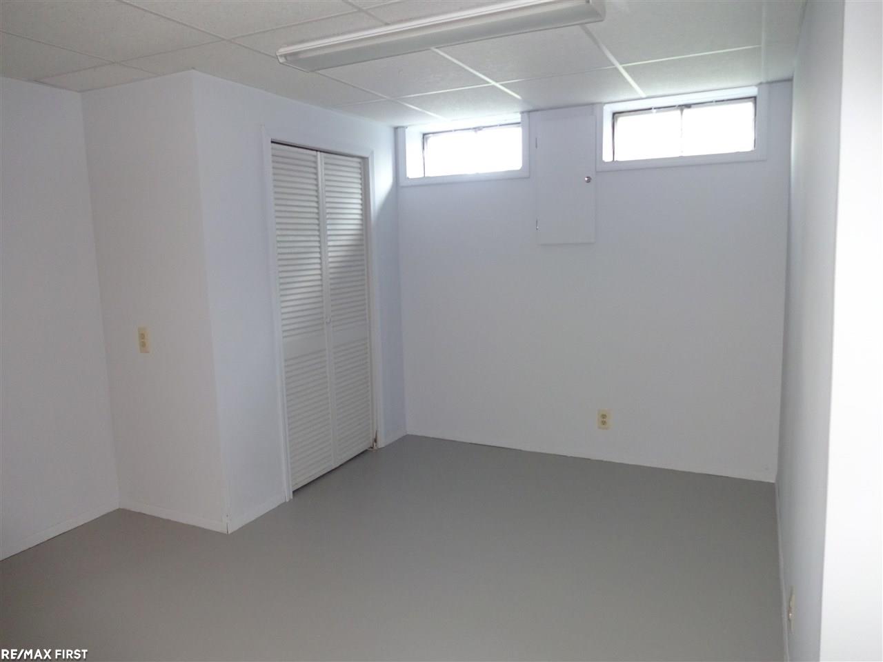 1631 Ridgecrest Rochester Hills, MI 48306 - Photo 20 of 40
