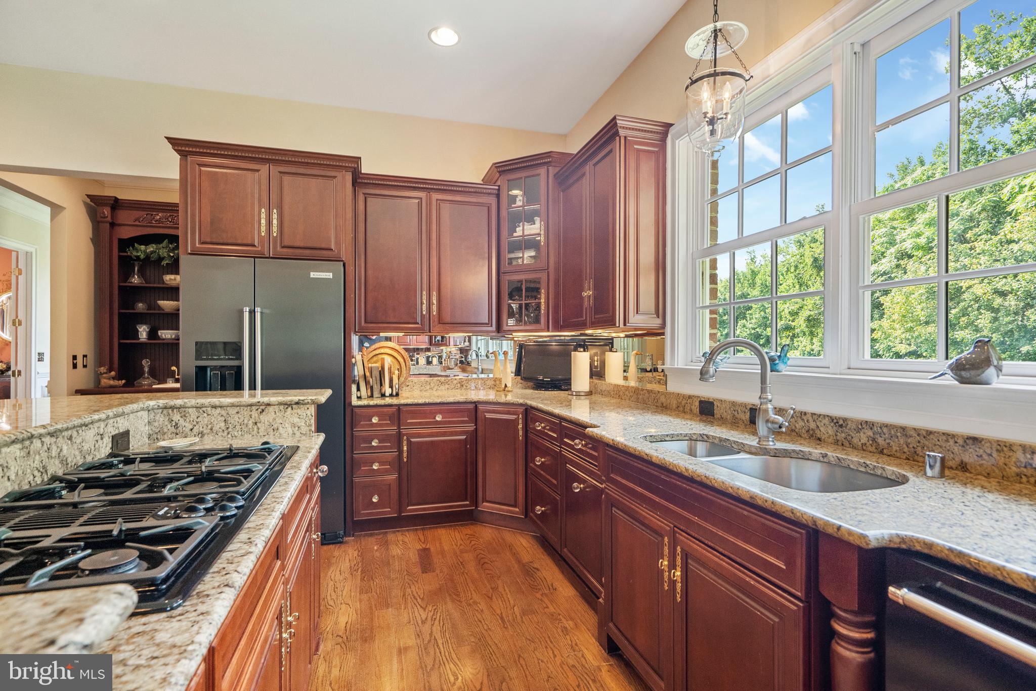 873 Benjamin Branch Davidsonville, MD 21035 - Photo 25 of 84 Kitchen