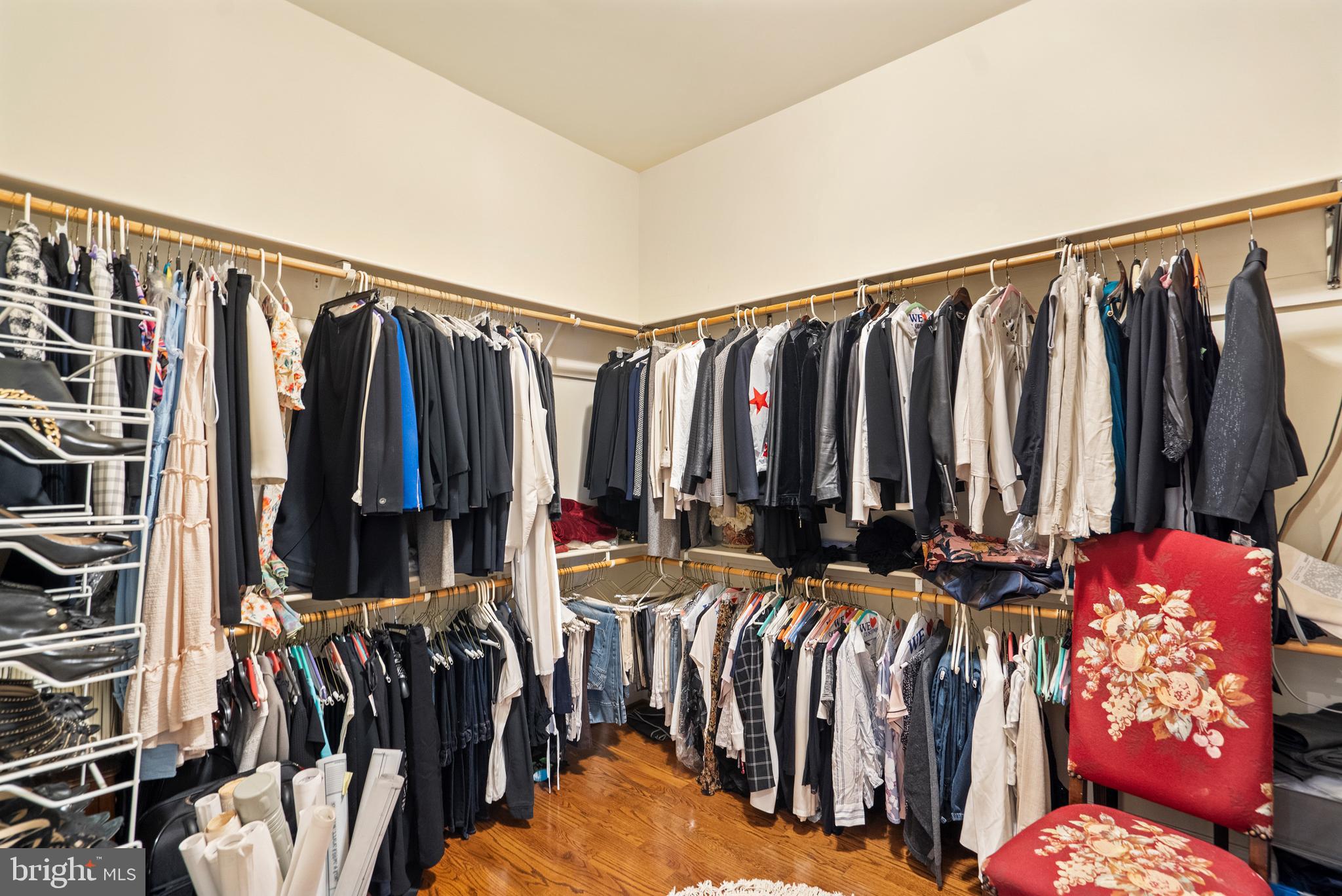 873 Benjamin Branch Davidsonville, MD 21035 - Photo 43 of 84 Primary Closet