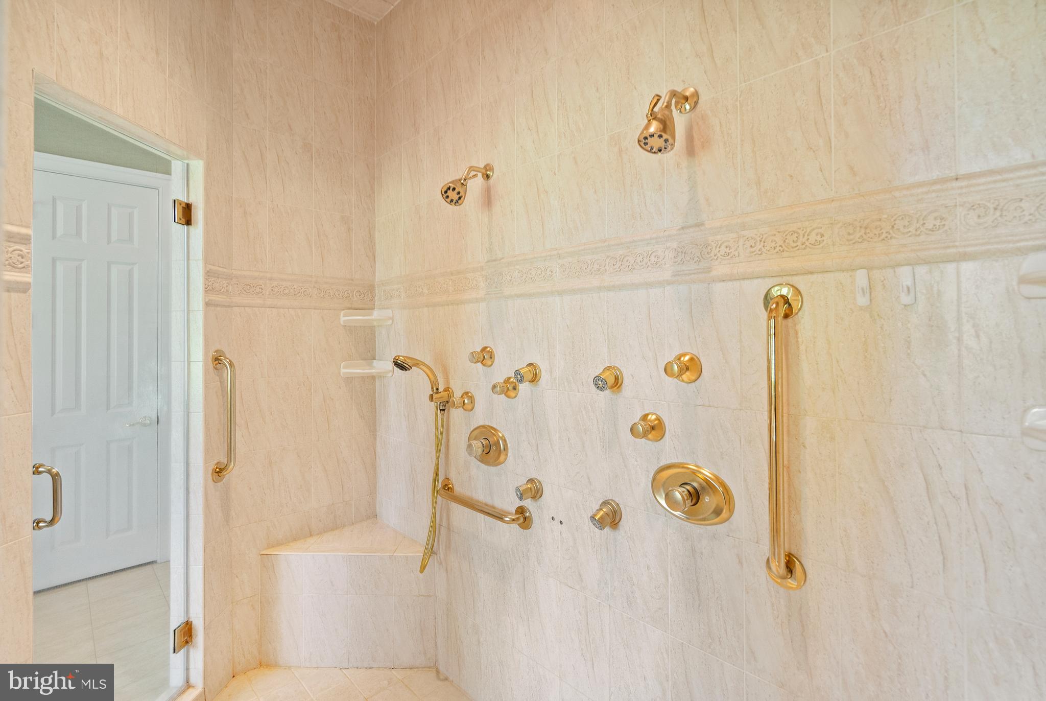 873 Benjamin Branch Davidsonville, MD 21035 - Photo 48 of 84 Primary Bath