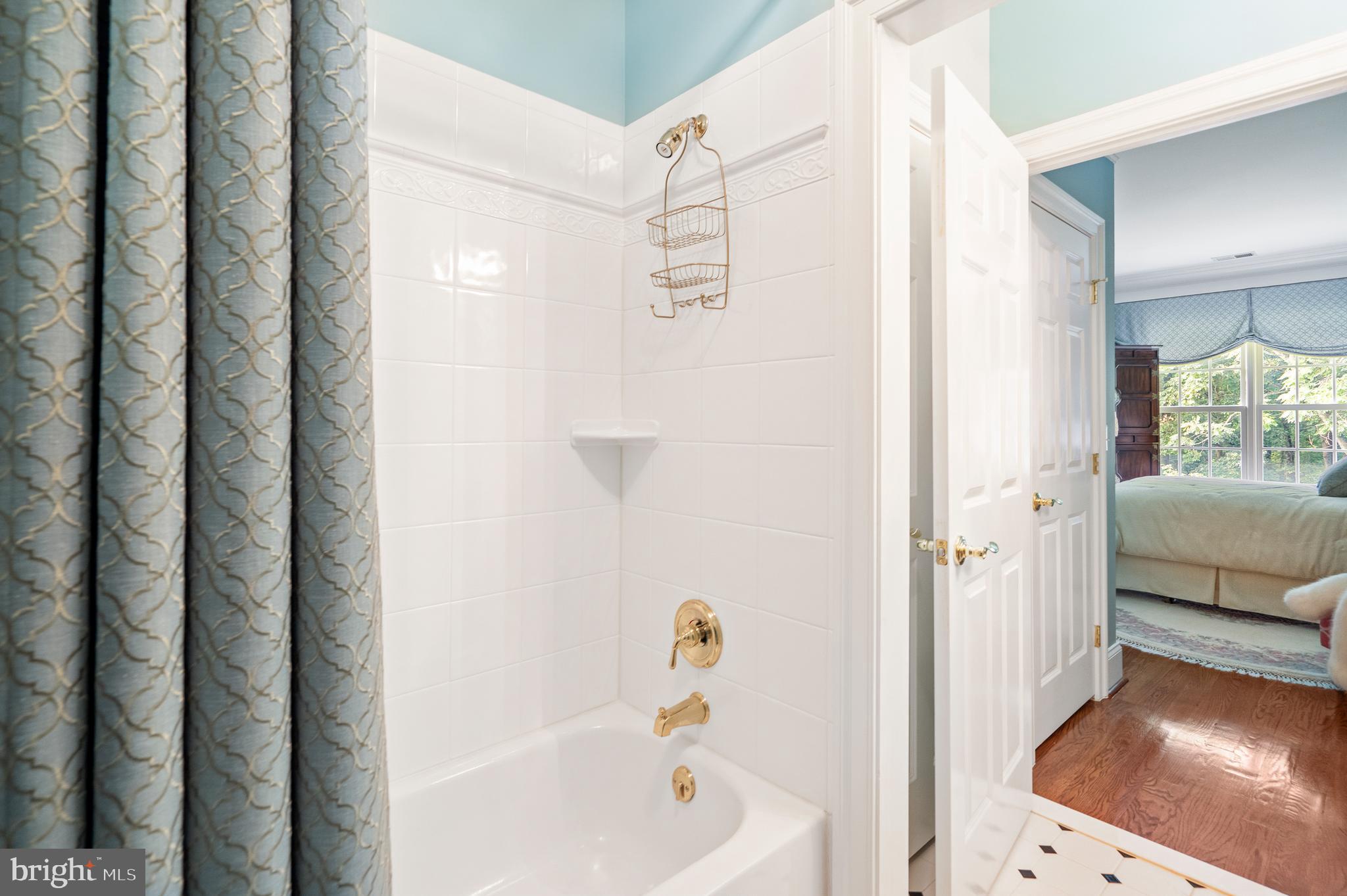 873 Benjamin Branch Davidsonville, MD 21035 - Photo 59 of 84 Upper Level Baths