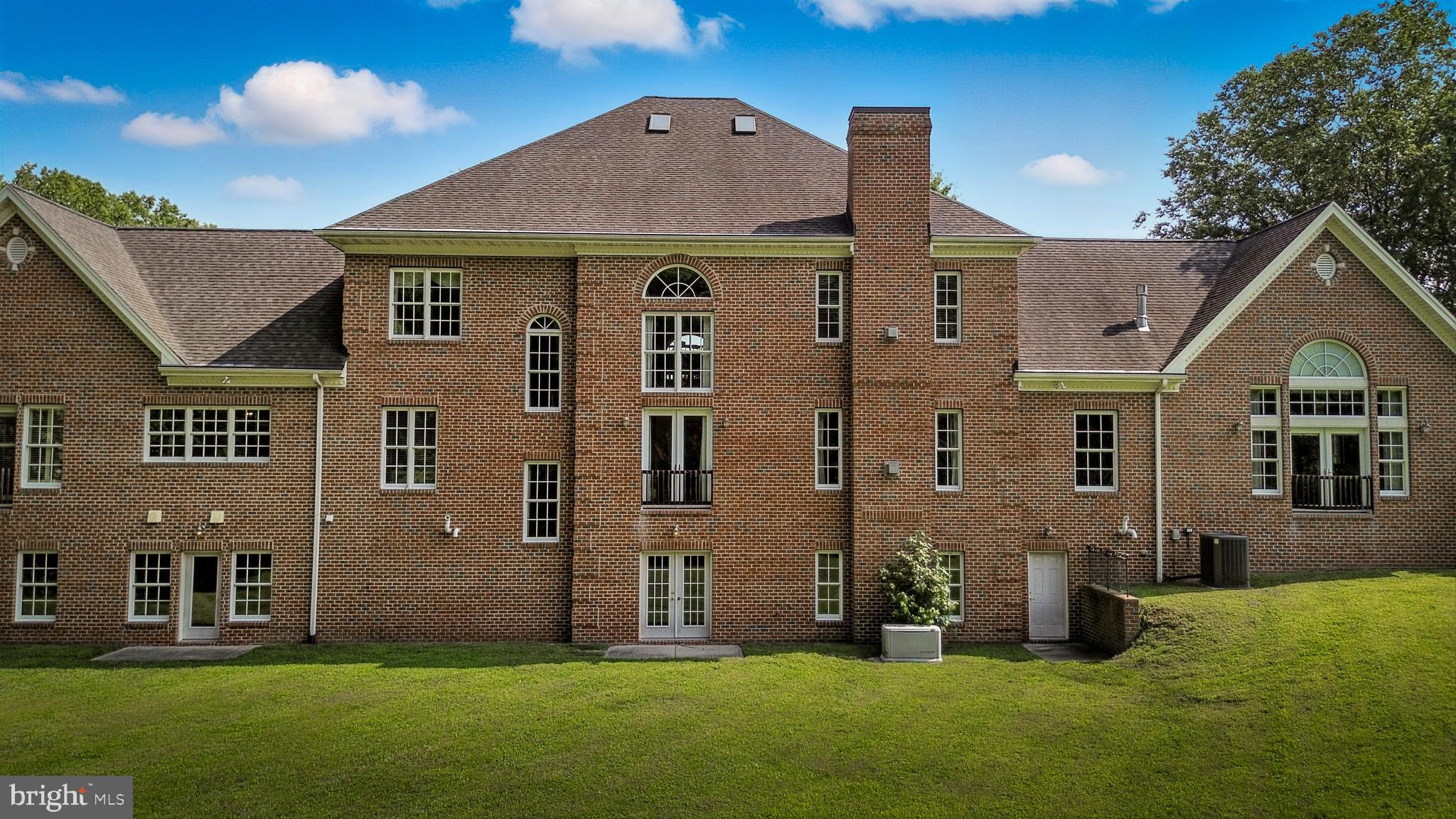 873 Benjamin Branch Davidsonville, MD 21035 - Photo 71 of 84 Exterior Rear