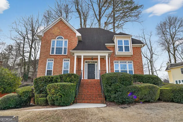 $279,900 | 1471 Crooked Tree Circle, Stone Mountain, GA 30088