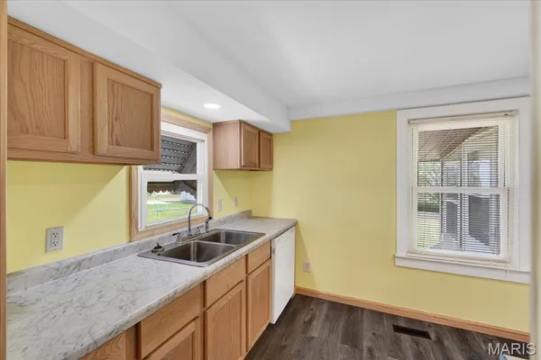 $249,000 | 219 Lookout Avenue, Valley Park, MO 63088