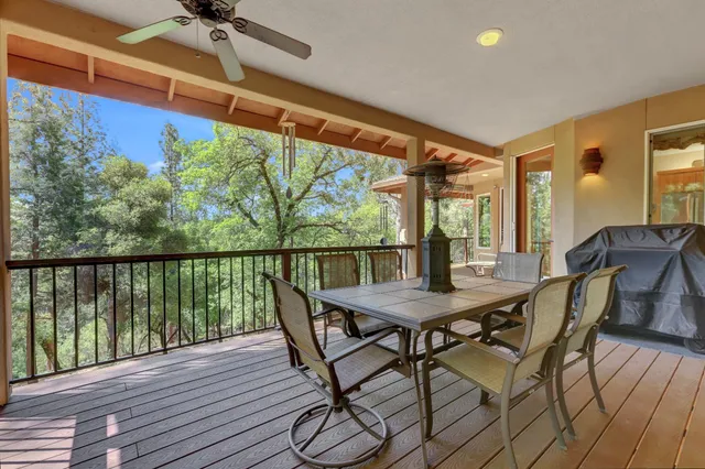 a view of a car garage