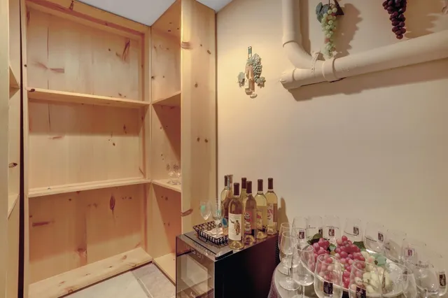 $999,000 | 10450 South Ponderosa Way, Rough and Ready, CA 95975