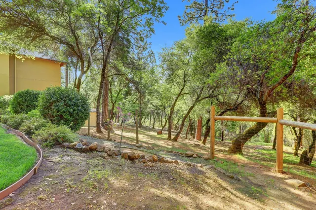 $999,000 | 10450 South Ponderosa Way, Rough and Ready, CA 95975