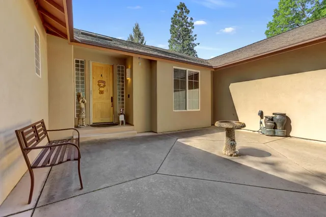 $999,000 | 10450 South Ponderosa Way, Rough and Ready, CA 95975