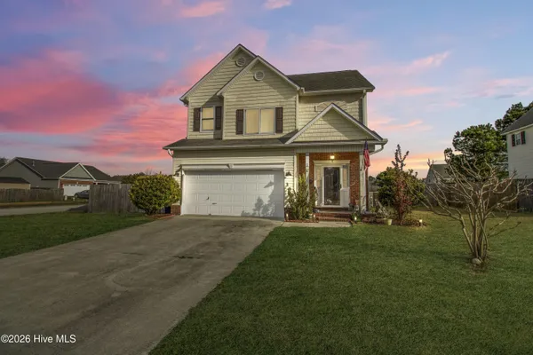 $315,000 | 306 Brunswick Drive, Jacksonville, NC 28546