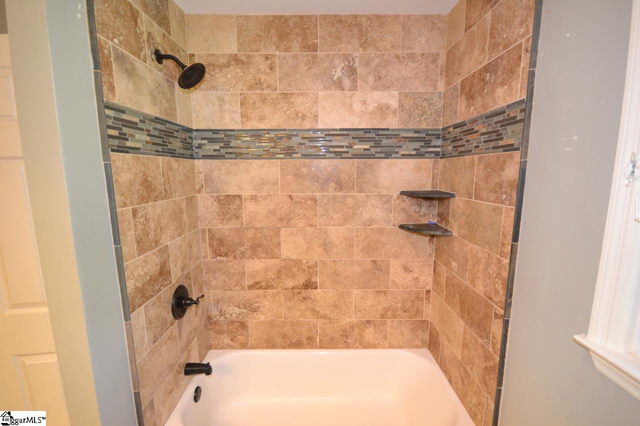 7 Mitchell Road Greenville, SC 29615 - Photo 13 of 21 Gallery Image 13