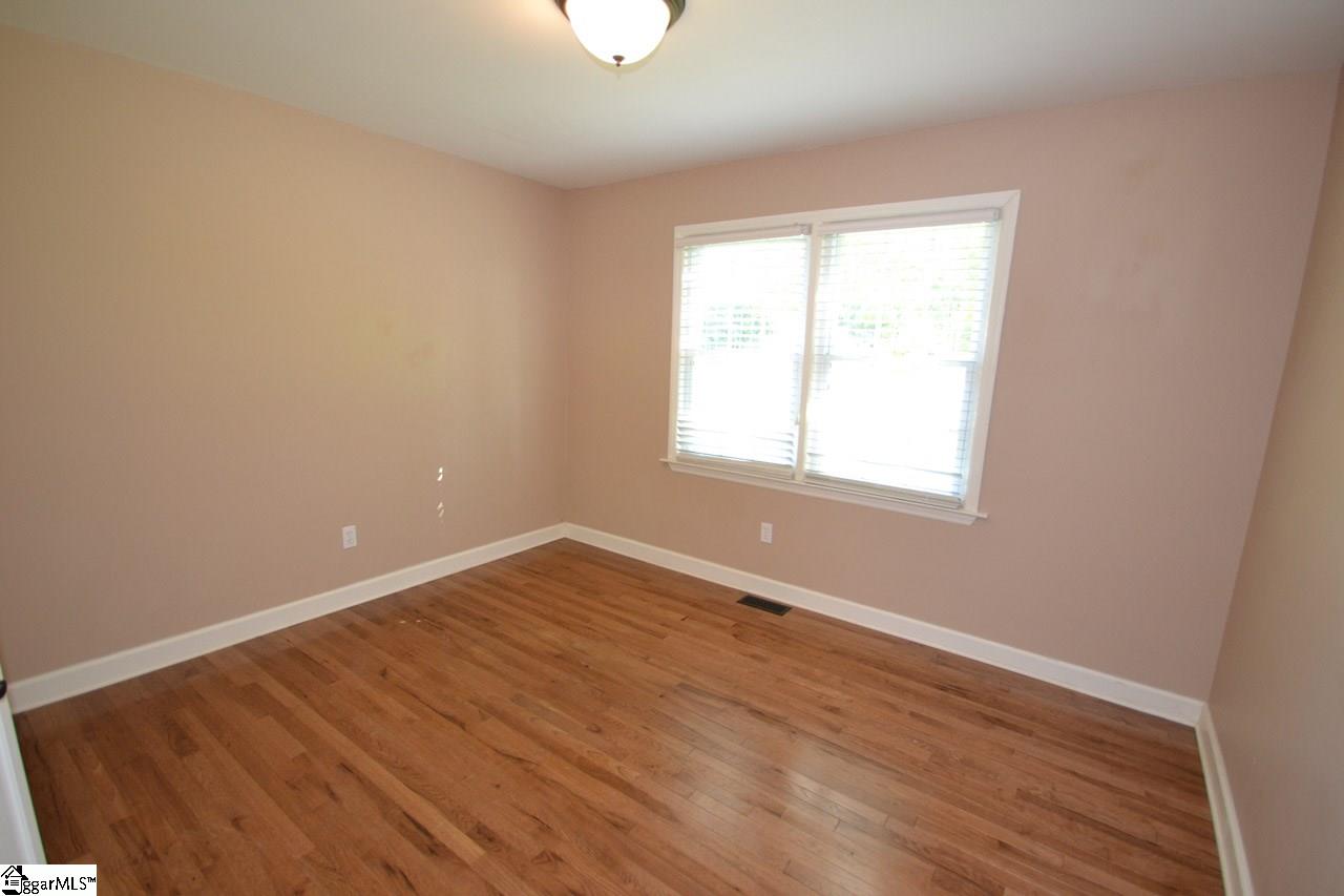 7 Mitchell Road Greenville, SC 29615 - Photo 14 of 21 Gallery Image 14
