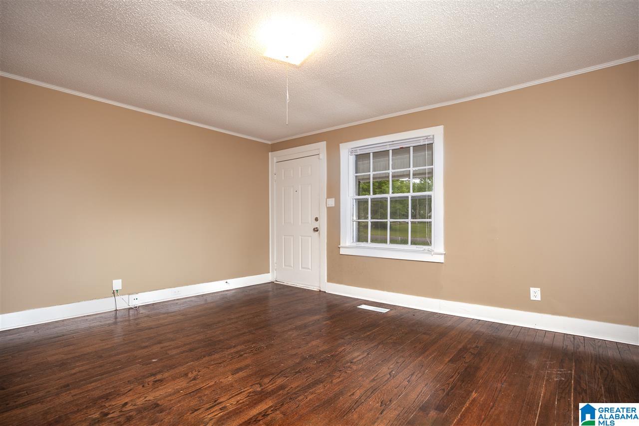 2926 19th Street North Bessemer, AL 35023 - Photo 3 of 24