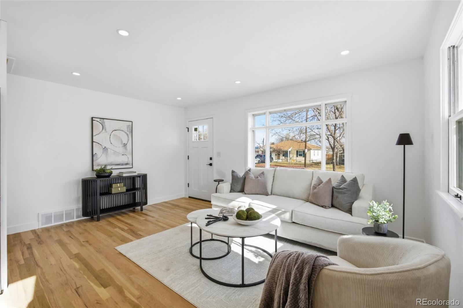 4955 Zuni Street Denver, CO 80221 - Photo 5 of 24