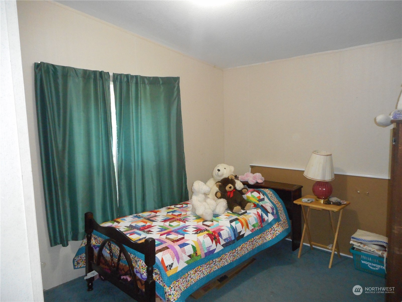 19817 Mac Road Granite Falls, WA 98252 - Photo 14 of 17 a bedroom with a bed and a window