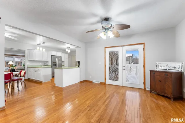 $267,500 | 2530 37th Avenue, Rock Island, IL 61201