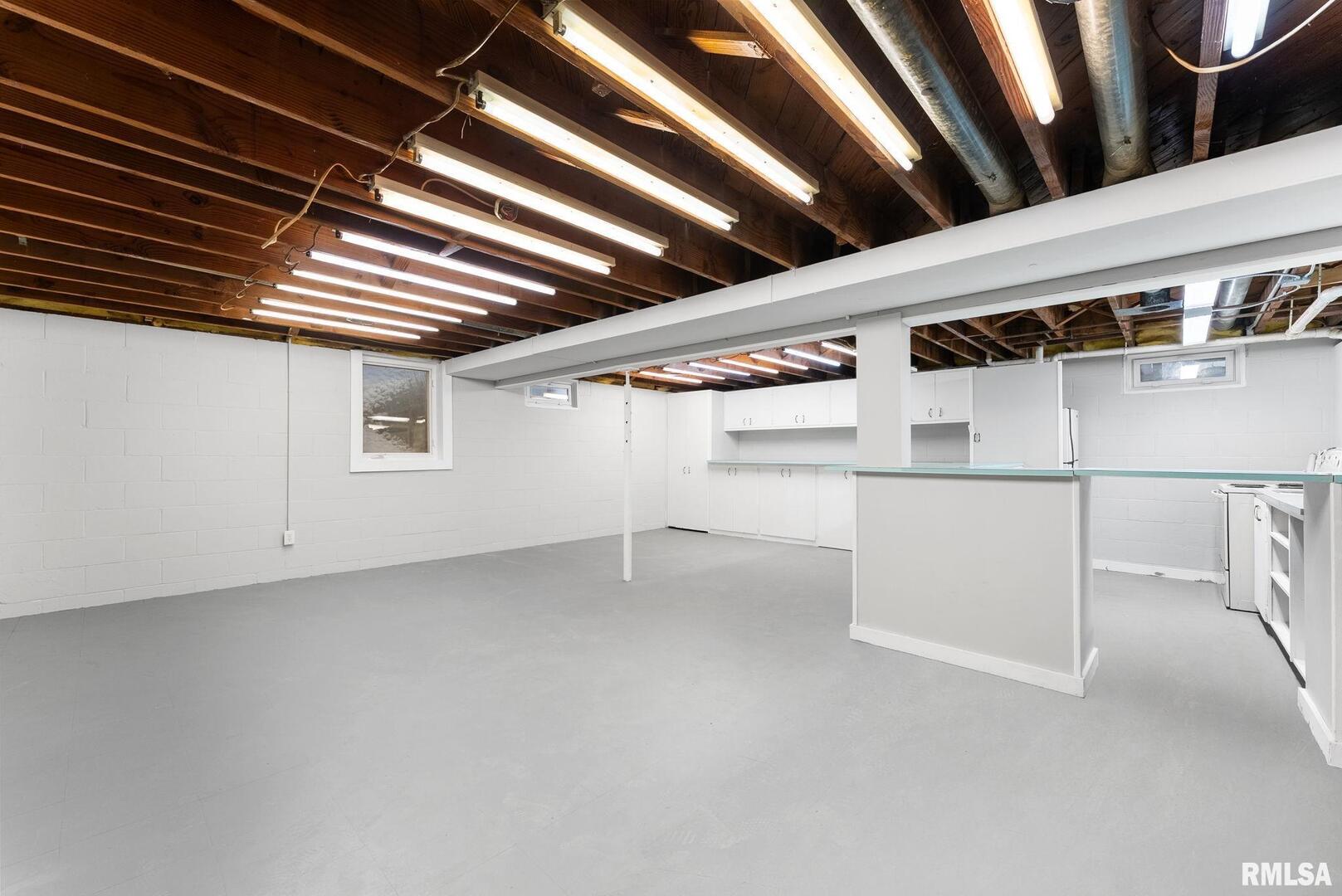 2530 37th Avenue Rock Island, IL 61201 - Photo 19 of 31 a view of utility room
