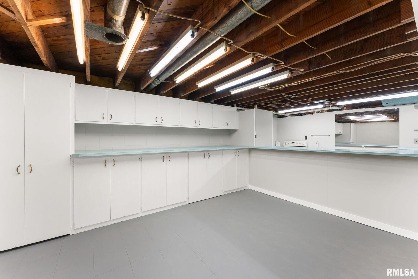 2530 37th Avenue Rock Island, IL 61201 - Photo 22 of 31 a view of storage and utility