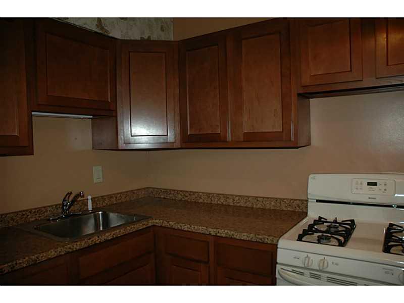 522 Keystone Street Pittsburgh, PA 15215 - Photo 22 of 24 Kitchen.