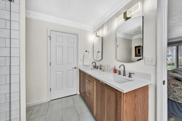 $1,150,000 | 385 Cross Harbor Drive, Penhook, VA 24137