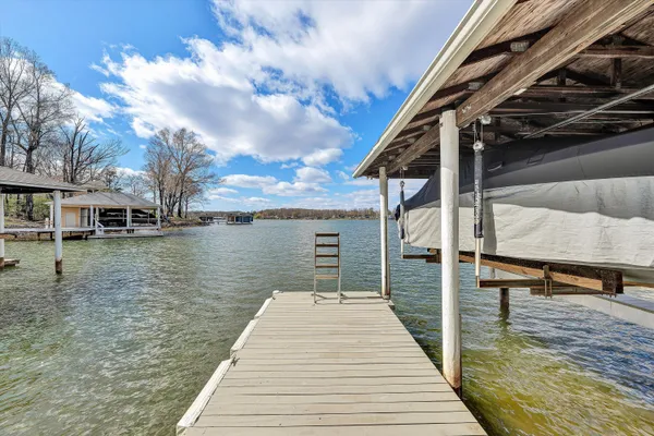 $1,150,000 | 385 Cross Harbor Drive, Penhook, VA 24137