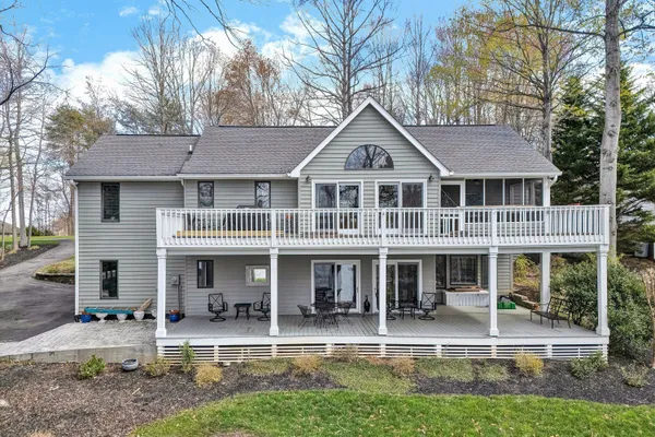 $1,150,000 | 385 Cross Harbor Drive, Penhook, VA 24137
