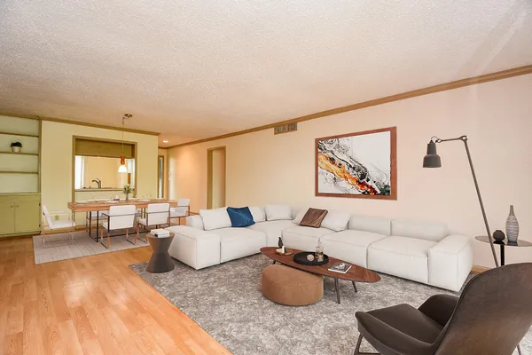 $1,950 | 6533 Bayou Glen Road, Houston, TX 77057