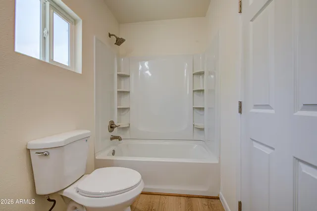 $300,000 | 300 North Magma Avenue, Superior, AZ 85173