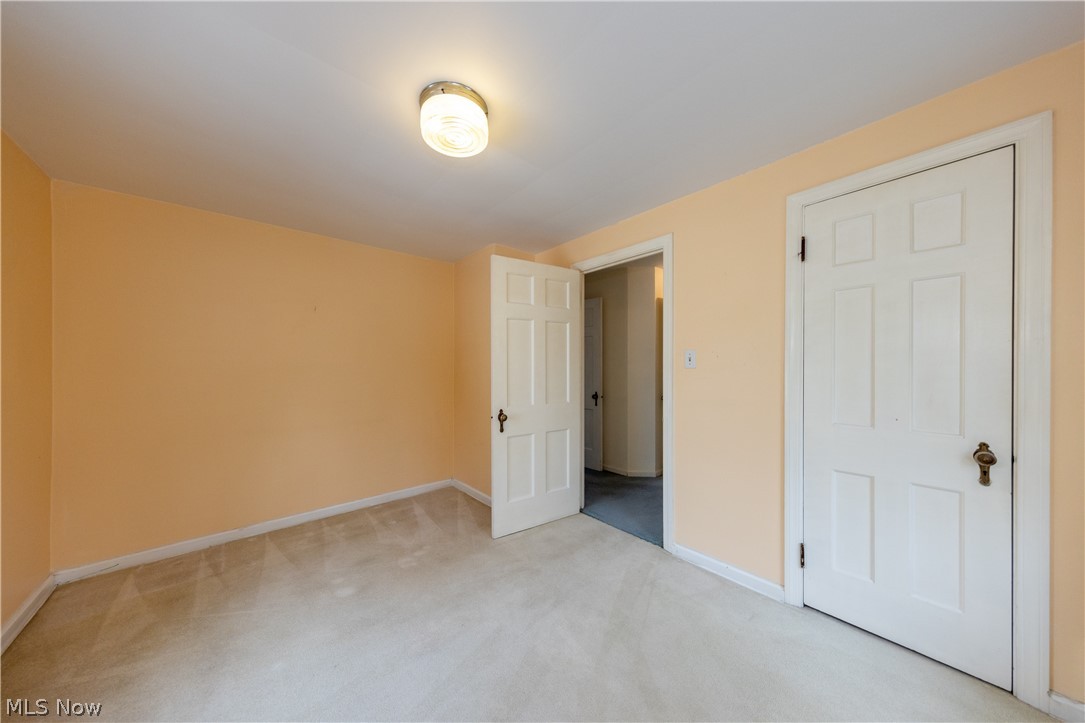 1050 Renfield Road Cleveland Heights, OH 44121 - Photo 27 of 41 Unfurnished bedroom with light colored carpet