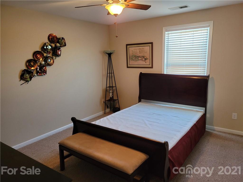 9003 Inverness Bay Road Charlotte, NC 28278 - Photo 18 of 21 Gallery Image 18