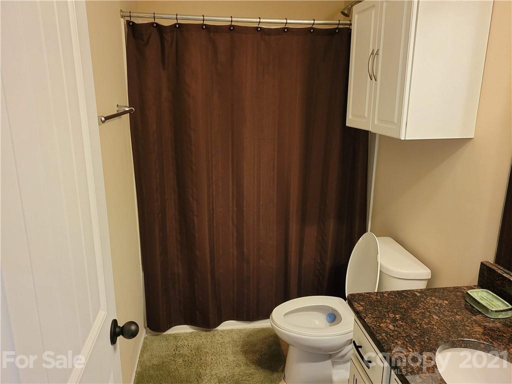 9003 Inverness Bay Road Charlotte, NC 28278 - Photo 19 of 21 Gallery Image 19