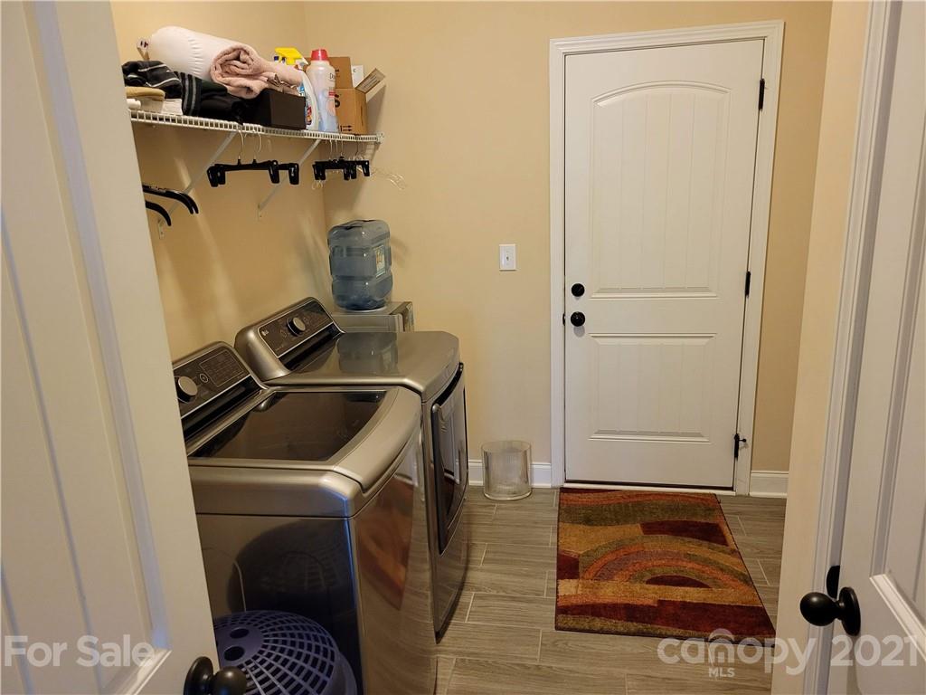 9003 Inverness Bay Road Charlotte, NC 28278 - Photo 20 of 21 Gallery Image 20