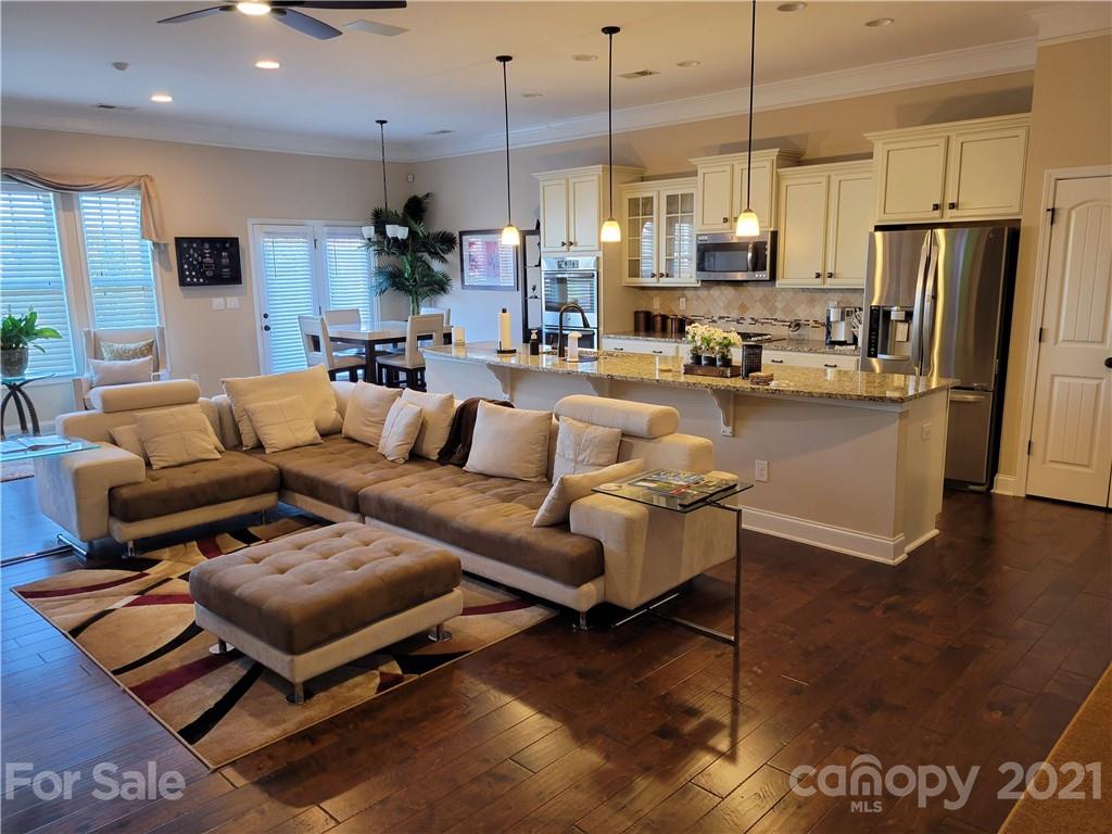 9003 Inverness Bay Road Charlotte, NC 28278 - Photo 7 of 21 Gallery Image 7