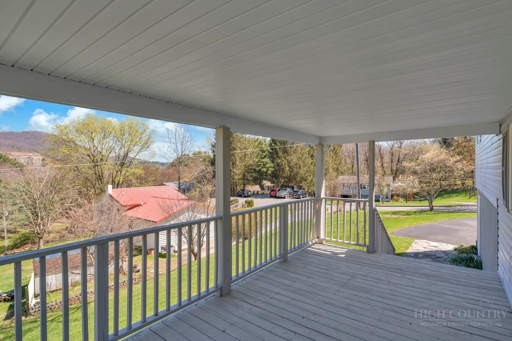 163 Rolling Hill Drive Boone, NC 28607 - Photo 23 of 40 a view of sitting space and wooden floor