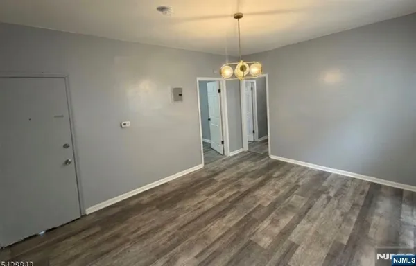 $2,099 | 280 South 6th Street, Newark, NJ 07103