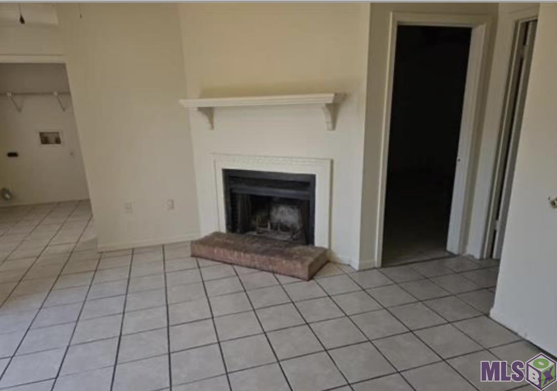 16050 Nehru Avenue, Unit AD Baton Rouge, LA 70816 - Photo 2 of 5 Gallery Image 2