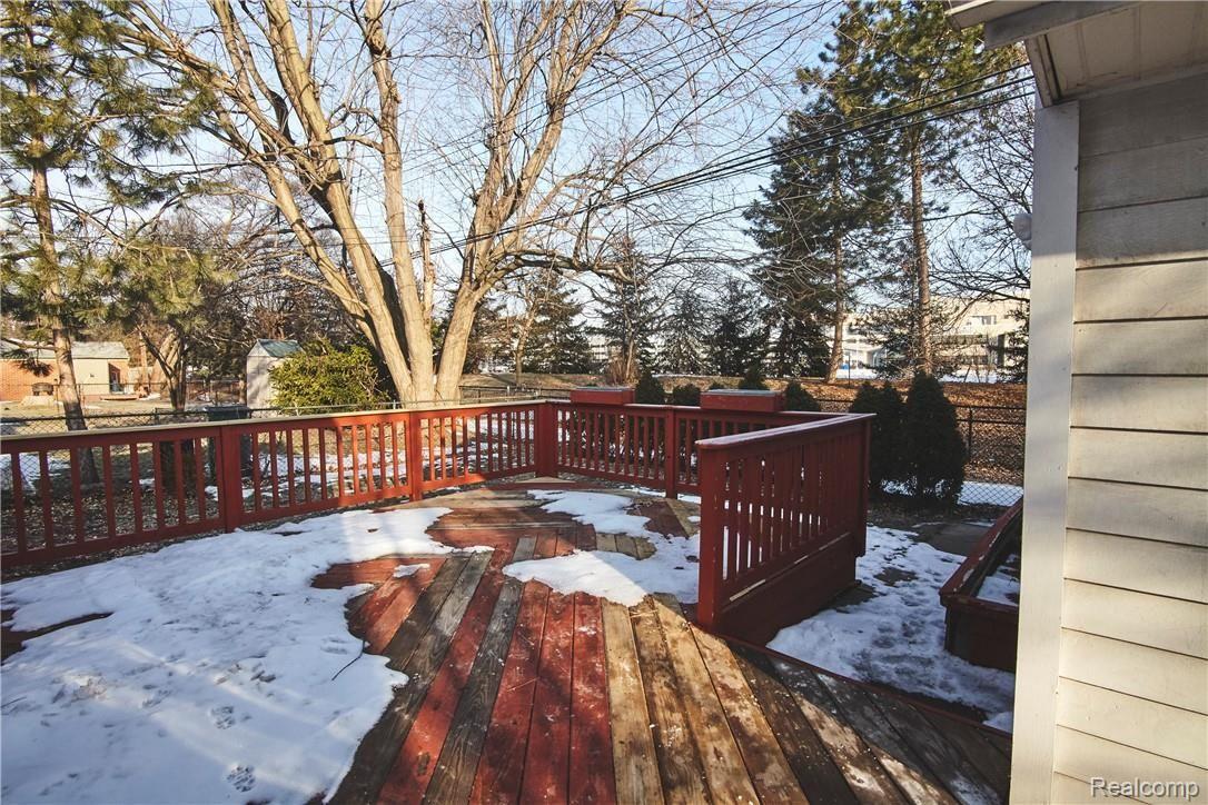 3504 West Webster Road Royal Oak, MI 48073 - Photo 35 of 44 Deck - View 1 - Outside Doorwall in Family Den