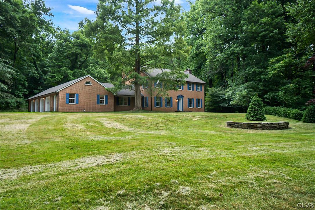 2251 Brunner Road Emmaus, PA 18049 - Photo 4 of 49 Gallery Image 4