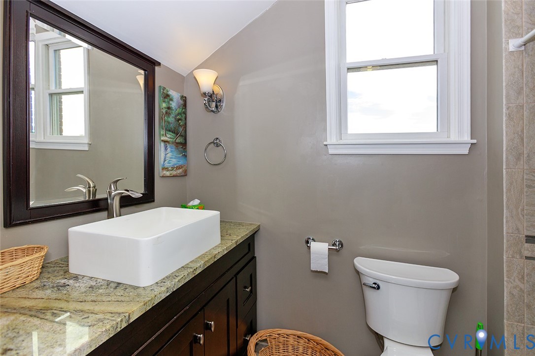 11133 Rolfe Highway Dendron, VA 23839 - Photo 18 of 49