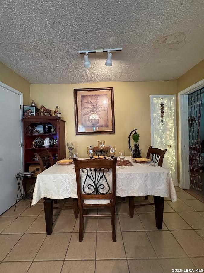 1707 Rainbow Road Eagle Pass, TX 78852 - Photo 20 of 40