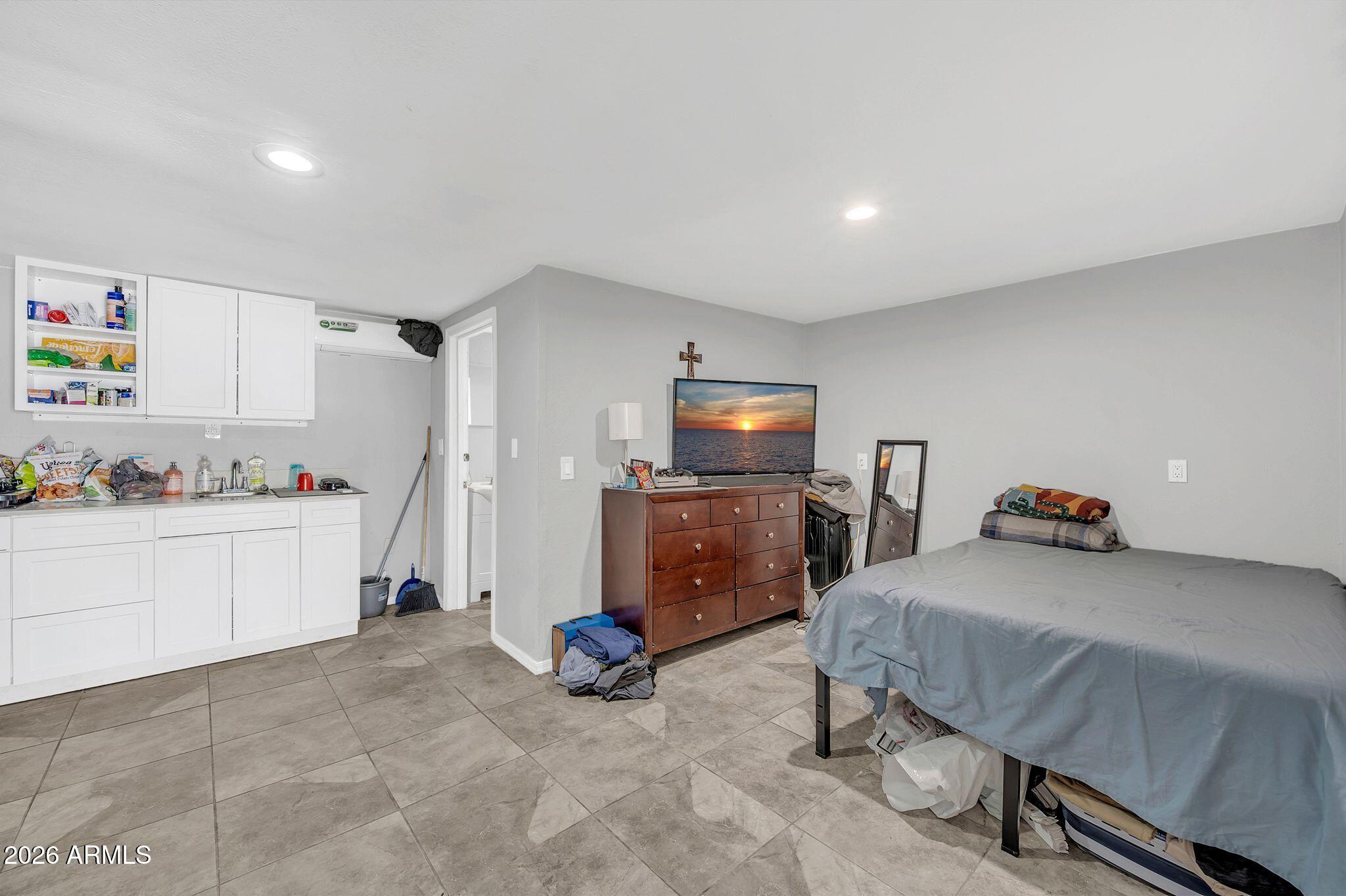 2302 East Yale Street Phoenix, AZ 85006 - Photo 17 of 33 2302 E Yale Street, Phoenix, AZ 85006