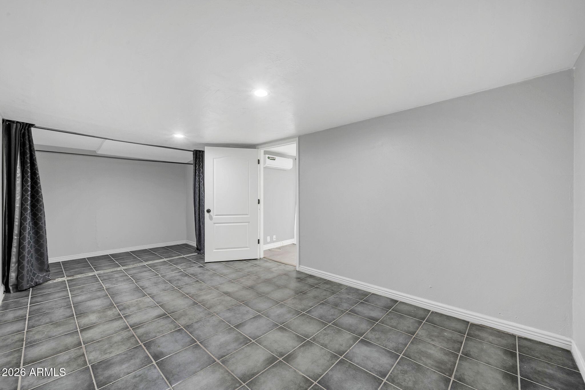 2302 East Yale Street Phoenix, AZ 85006 - Photo 28 of 33 2302 E Yale Street, Phoenix, AZ 85006