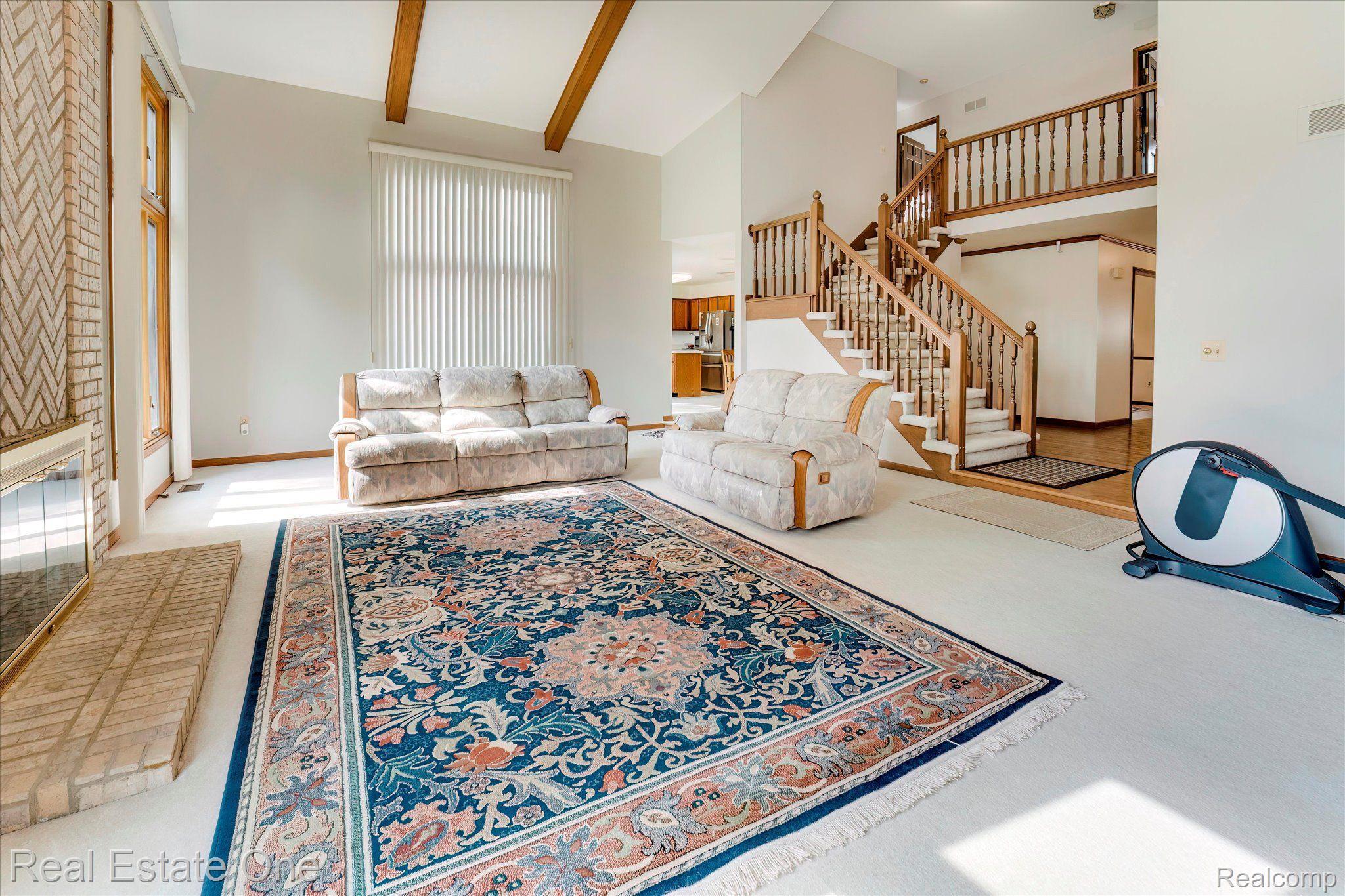 1274 Kingspath Drive Rochester, MI 48306 - Photo 9 of 51 Gallery Image 9