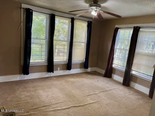 $155,000 | 104 Columbia Street, Hattiesburg, MS 39401