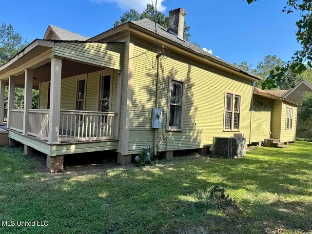 $155,000 | 104 Columbia Street, Hattiesburg, MS 39401