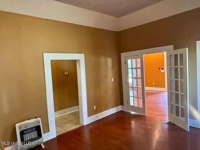 $155,000 | 104 Columbia Street, Hattiesburg, MS 39401